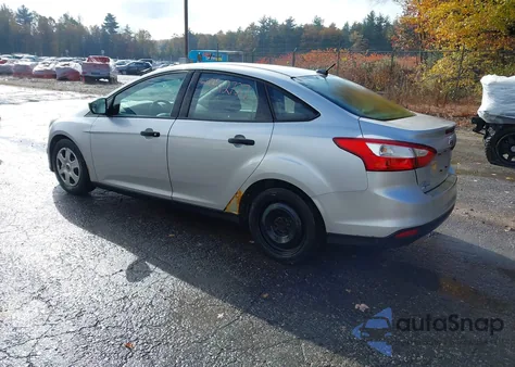 2012 Ford Focus S z USA, uszkodzony, nr VIN 1FAHP3E23CL229372
